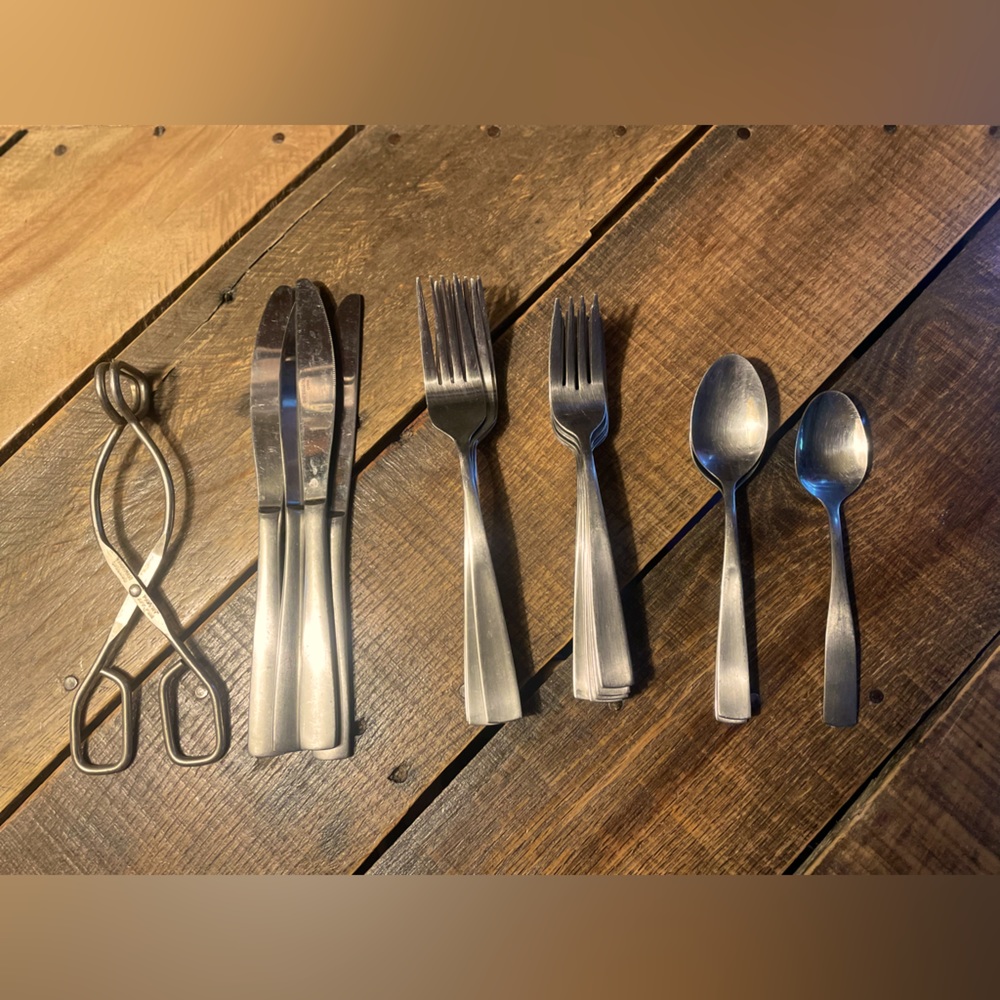 Stainless Steel Flatware forks knifes spoons tongs 21piece Bundle